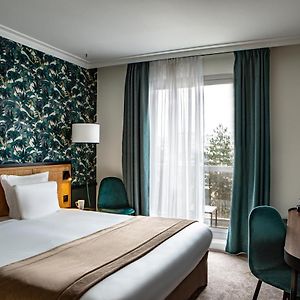 Prestige Room